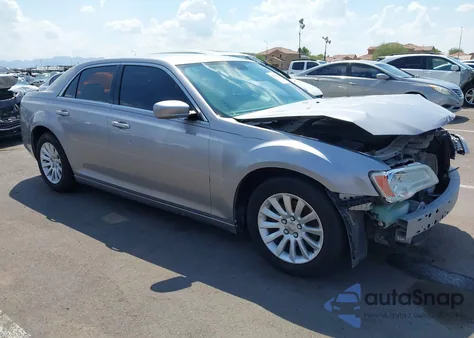 2013 Chrysler 300 Motown из США, поврежденный, VIN 2C3CCAAG6DH612019